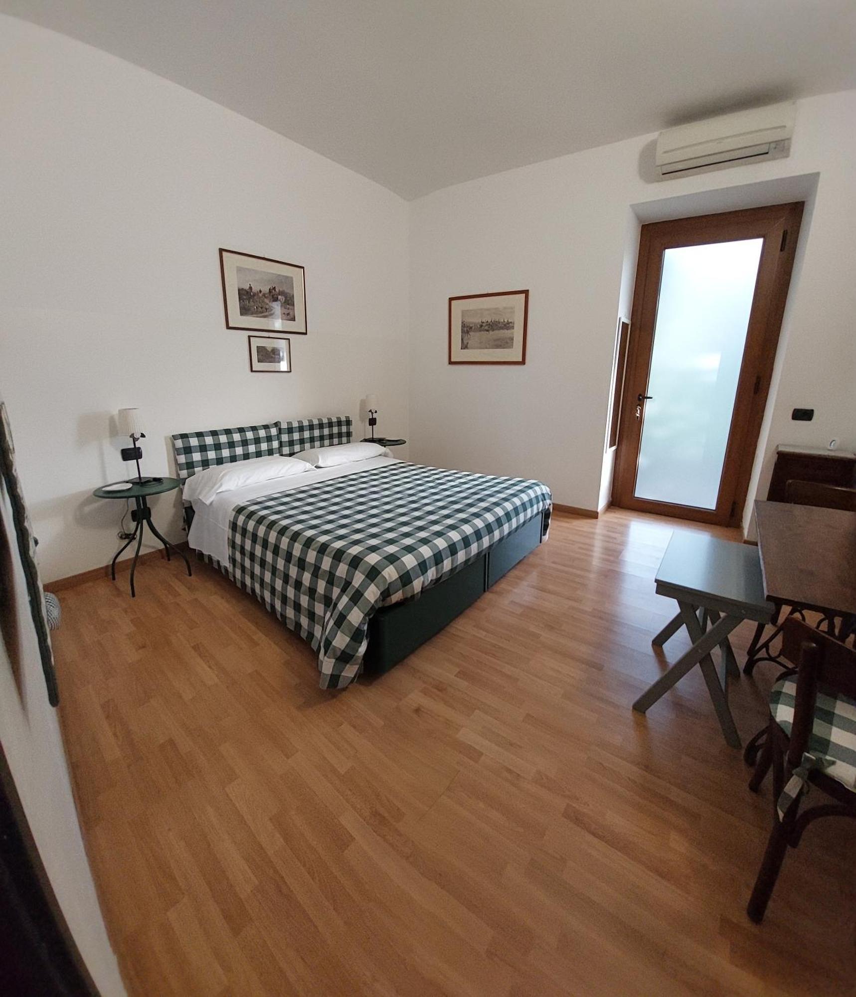B&B Il Cortile Malpensa Casorate Sempione Luaran gambar